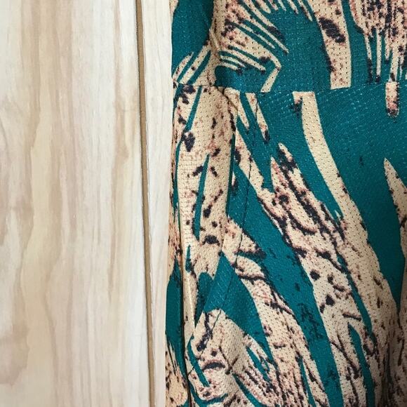 Tree Pattern Collared V-Neck Short Sleeve A-Line Midi Dress 2XL - Picture 5 of 5